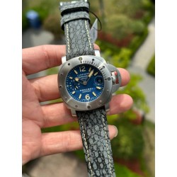 VS/ 파네라이 PAM087