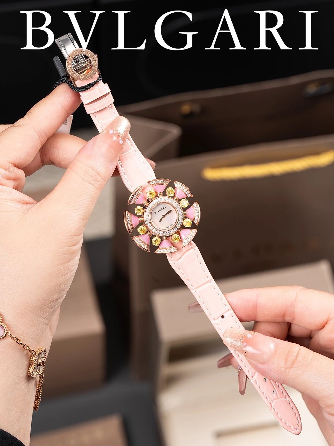 불가리 DIVAS’DREAM 33MM