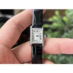 까르띠에 탱크 TANK LOUIS Mini