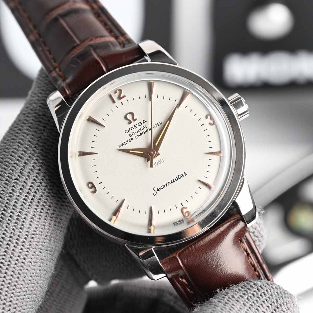 오메가 씨 마스터 1948 스몰 세컨