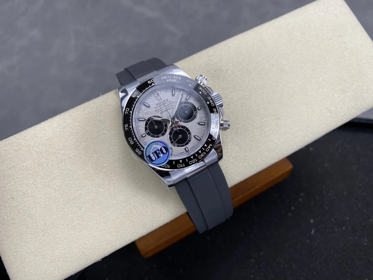 UFO/롤렉스 데이토나 4131