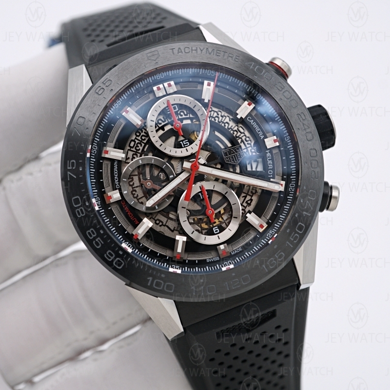 XF/ 태그호이어 까레라 01